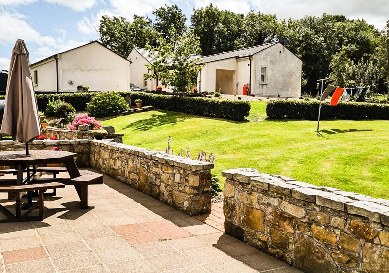 Moat Holiday Rental Lisnaskea Exterior foto